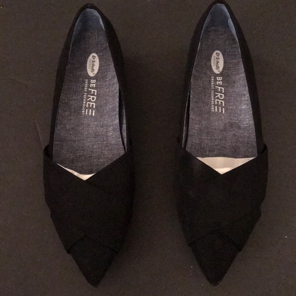 Brand NEW - Black Flats! - Picture 3 of 5